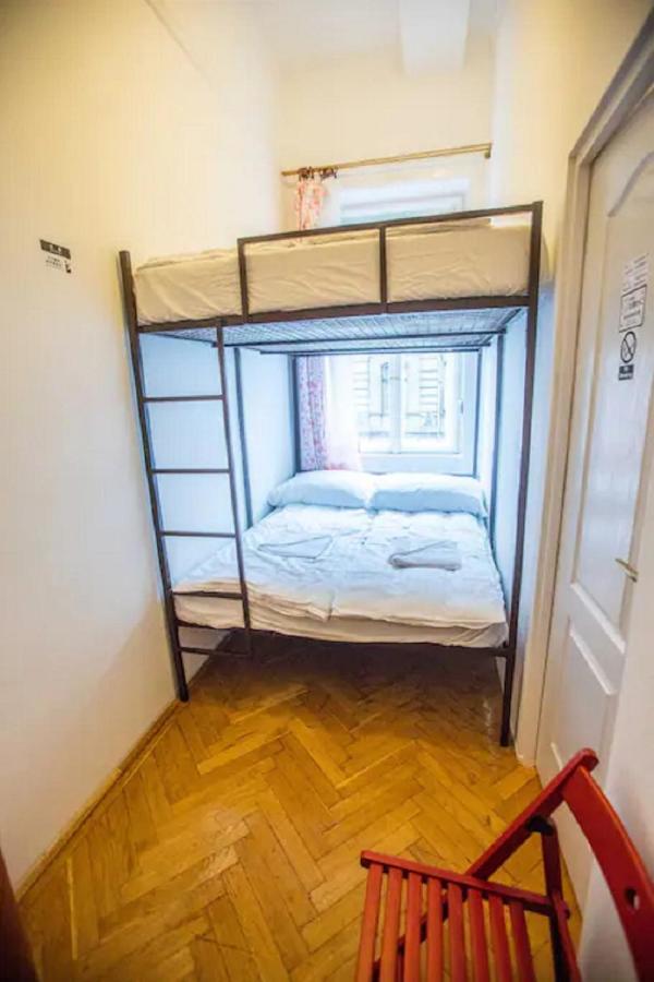 Center Apartment 5 Private Room For 19 People Budapest Extérieur photo