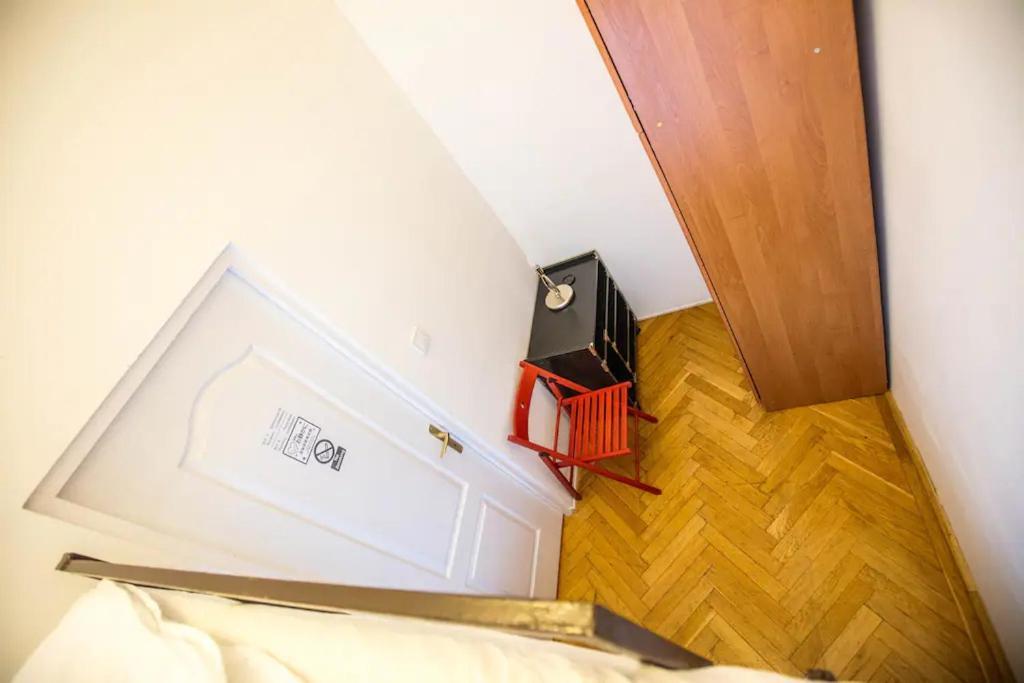 Center Apartment 5 Private Room For 19 People Budapest Extérieur photo