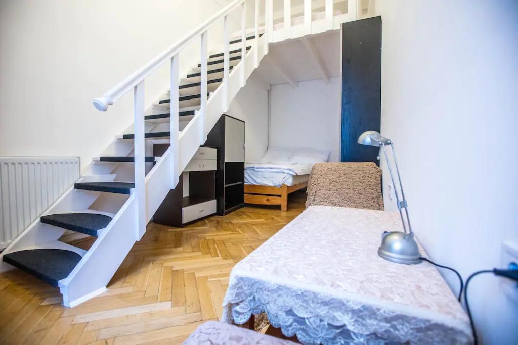 Center Apartment 5 Private Room For 19 People Budapest Extérieur photo